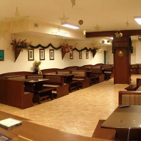 Park Il Poggio 3* Montone (Abruzzo)