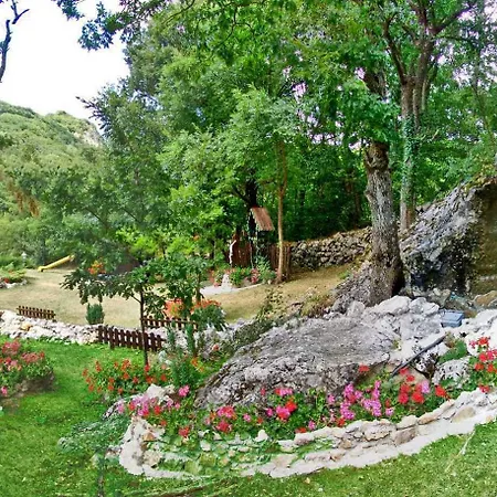 Park Il Poggio Montone (Abruzzo)