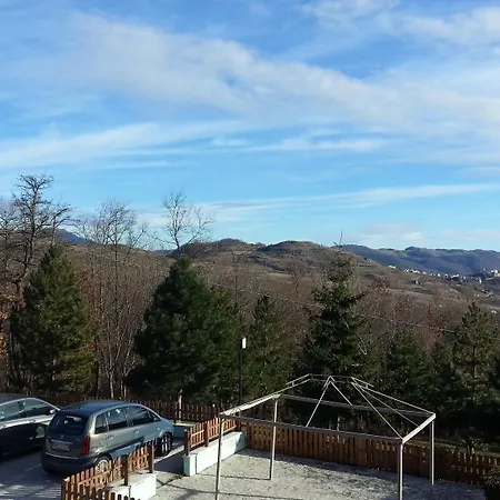 Park Il Poggio 3* Montone (Abruzzo)