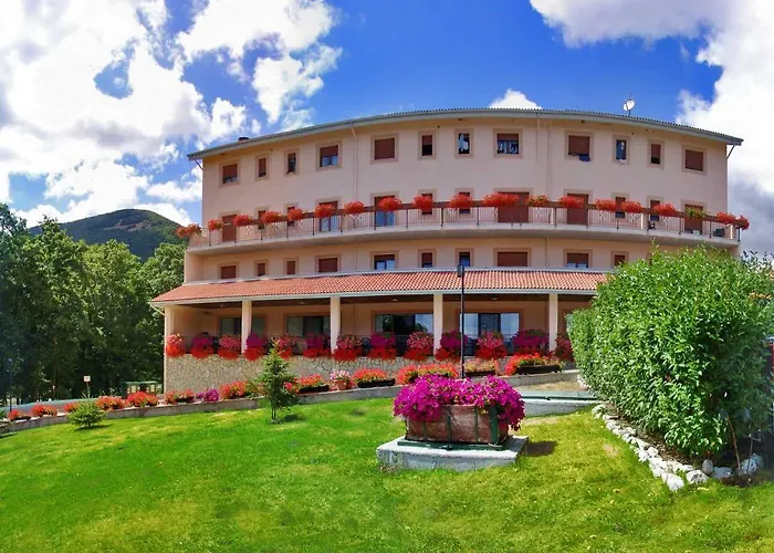 מלון Park Il Poggio Montone (Abruzzo)